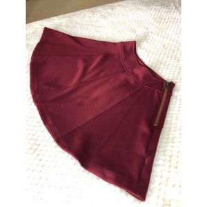 URBAN OUTFITTERS SKIRT- wine color, size xs